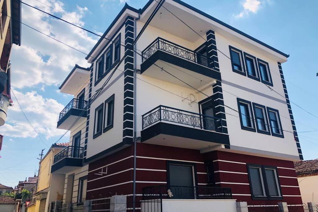 Moho Residences Korce Exteriér fotografie