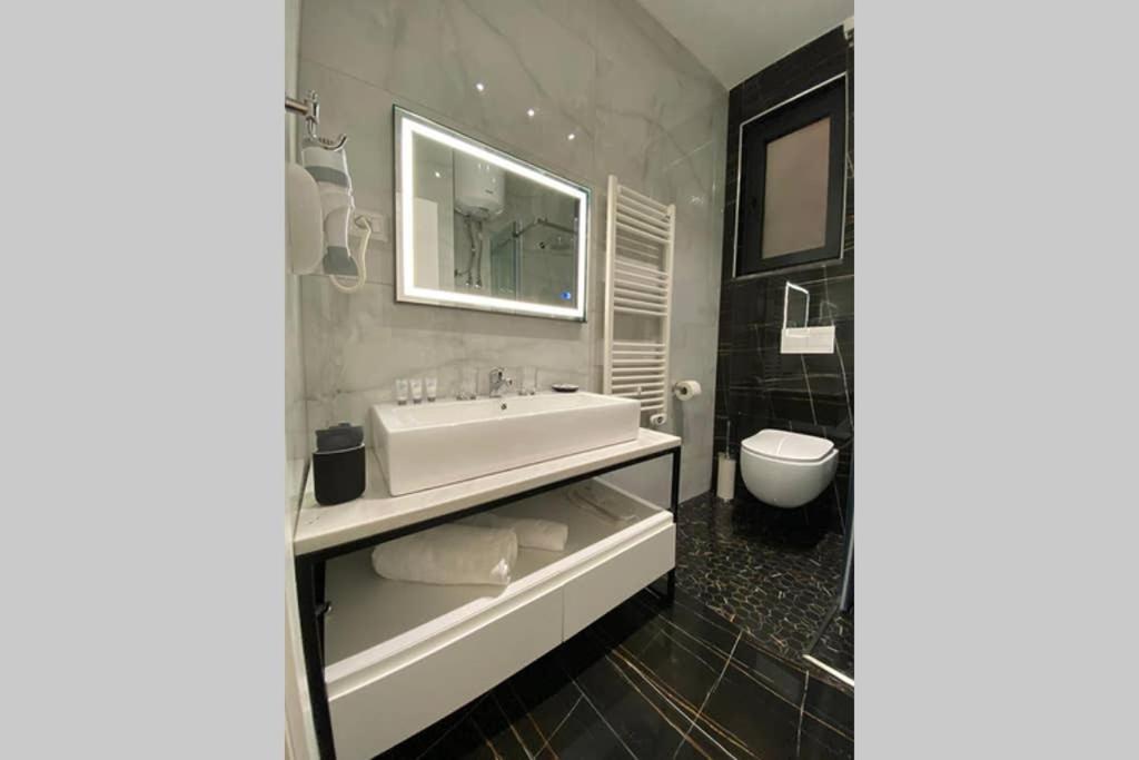 Moho Residences Korce Exteriér fotografie